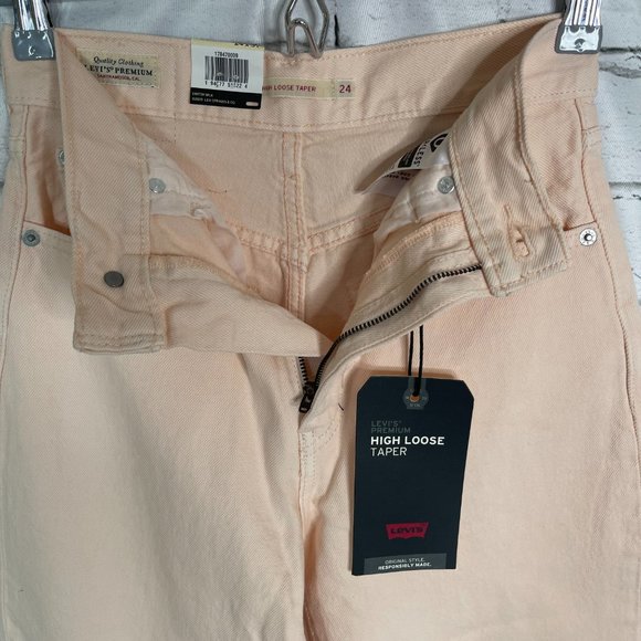 Womens Size 27x30 Levis Premium High Loose Taper Fit Pink High Rise Jeans - Picture 4 of 6